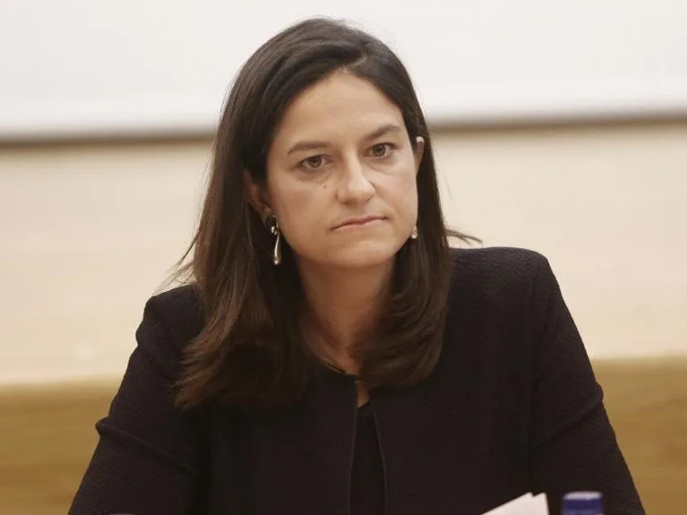 Τηλεδιάσκεψη Κεραμέως με την ΚΕΔΕ για την επαναλειτουργία των σχολείων
