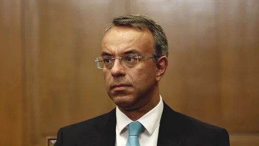 Σταϊκούρας: Μέχρι 9 μήνες η επιδότηση δανείων -Ποιοί είναι δικαιούχοι