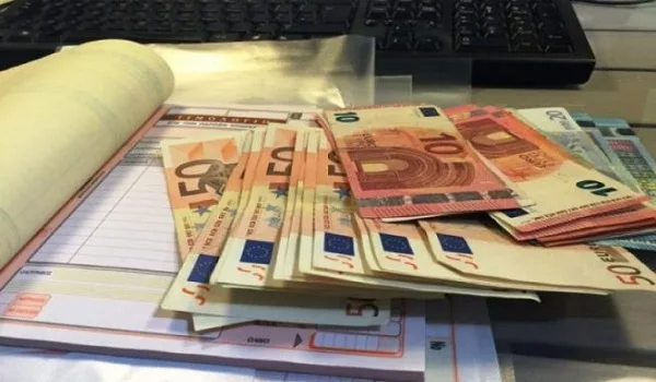 Τέλος επιτηδεύματος: Ποιοί θα πληρώσουν για πρώτη φορά φέτος