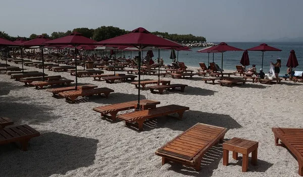 Ξεκινούν οι φορολογικοί έλεγχοι σε δημοφιλείς τουριστικούς προορισμούς