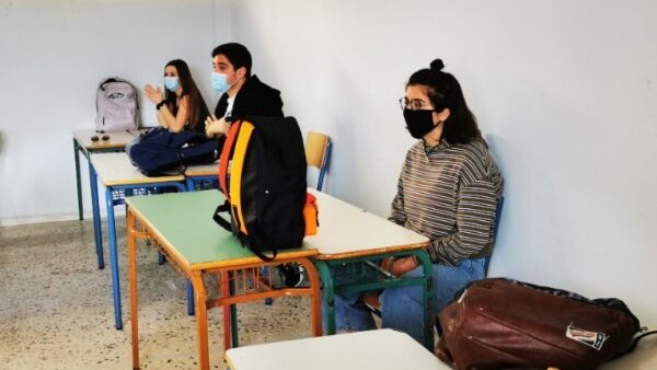 Σχολεία – κορονοϊός: Δικηγόρος σταμάτησε τη διαδικασία των rapid τεστ στη Κοζάνη