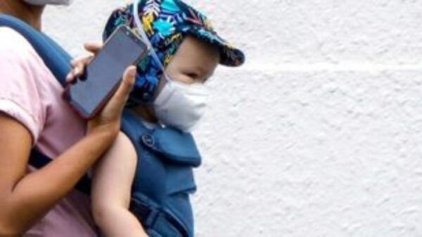 Έρευνα: Με τι συμπτώματα περνάνε τα παιδιά τον κορονοϊό