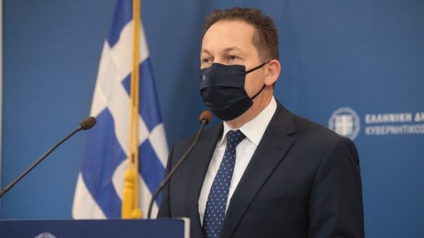 Κορονοϊός – Πέτσας: Πόσες δόσεις εμβολίου εξασφαλίσαμε – Αύριο η παρουσίαση του σχεδίου εμβολιασμού