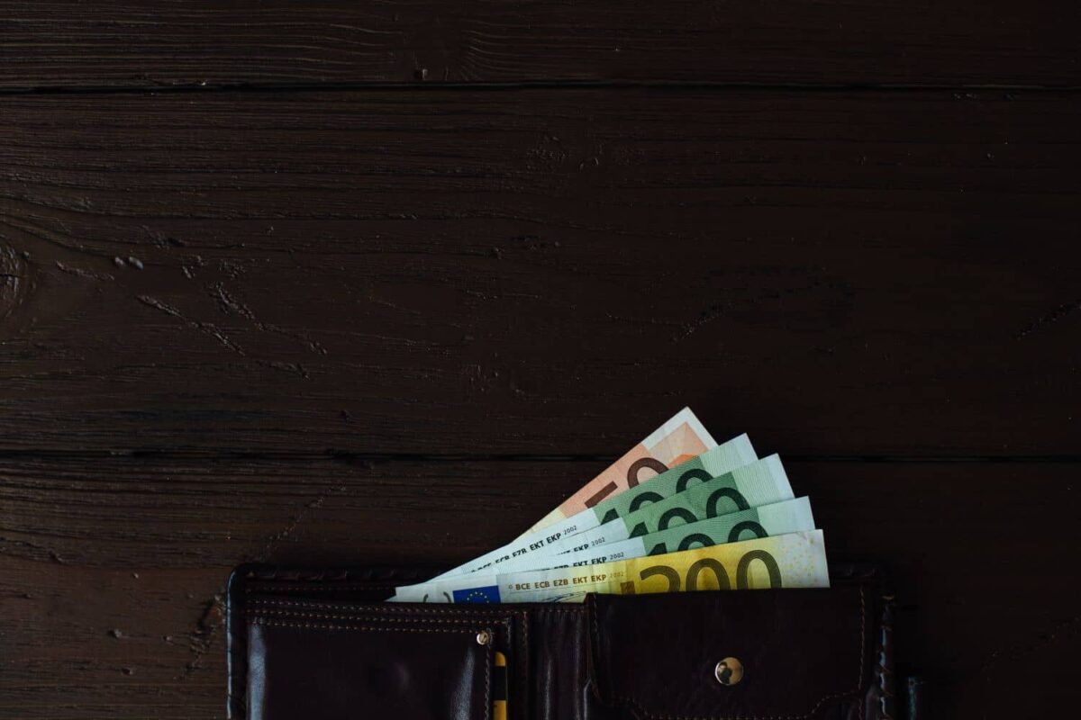 ΝΕΟ voucher 200 ευρώ – Πώς θα πάρετε την επιταγή