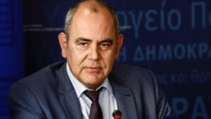 Διγαλάκης: Έρχονται βραβεία αριστείας 1.000 ευρώ – Ποιοί θα τα λάβουν φέτος