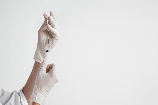 Εμβόλιο AstraZeneca: Τι θα γίνει στην Ελλάδα – Τι ανακοίνωσε ο Βασίλης Κικίλιας