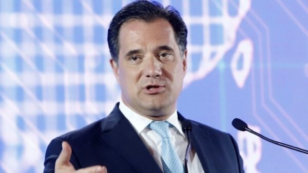 Lockdown – Γεωργιάδης: Το Μάιο το άνοιγμά της εστίασης