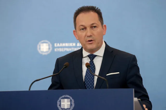 Πέτσας: Πάμε σε σταδιακό άνοιγμα από το τέλος Μαρτίου