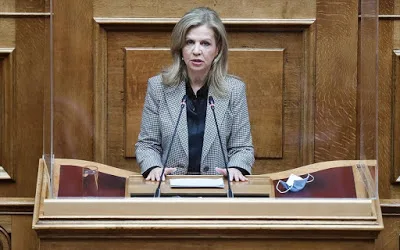 Τζούφη: «Ένας χρόνος χωρίς κλινικές ασκήσεις για τους φοιτητές των Σχολών Επιστημών Υγείας»