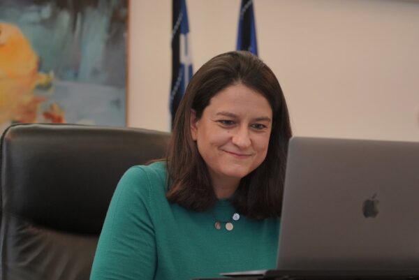 Κεραμέως: Πόσοι διορισμοί εκπαιδευτικών θα γίνουν φέτος το καλοκαίρι και πού