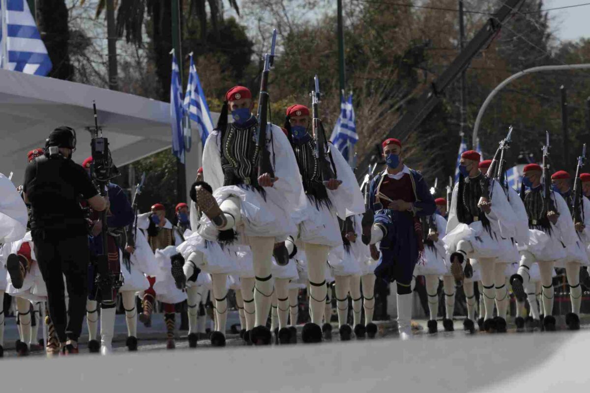 25η Μαρτίου: Μεγαλειώδης στρατιωτική παρέλαση για τα 200 χρόνια από την Επανάσταση