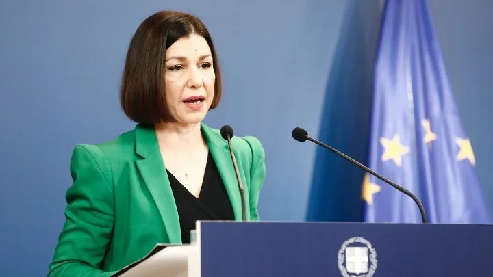 Πελώνη για self test: «Είναι μέτρο που βοηθάει» – Τι είπε για τους μαθητές