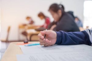Πανελλήνιες 2022: Ερώτηση για τη συμμετοχή υποψηφίων προηγούμενων ετών της Ομάδας Προσανατολισμού