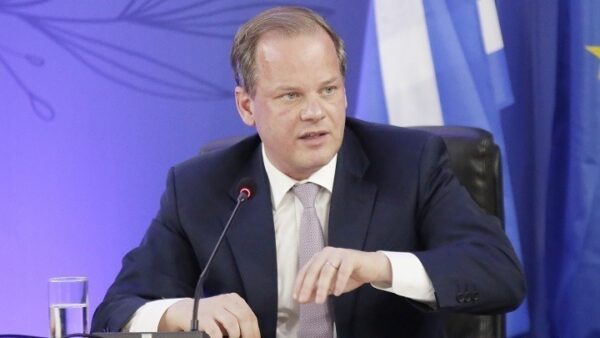 Καραμανλής: Ο νέος ΚΟΚ θα αποβλέπει στη συμμόρφωση των οδηγών