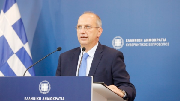 Οικονόμου: Η έως τώρα εμπειρία από τα σχολεία απόδειξη της δυνατότητας δια ζώσης ασφαλούς επαναλειτουργίας των ΑΕΙ