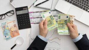 Επιστρεπτέα προκαταβολή: Μέχρι πότε μπορούν να πληρώσουν 1η και 2η δόση οι δικαιούχοι
