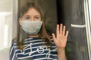 ΝΕΑ προειδοποίηση ειδικών: «Με μάσκες τα παιδιά στα σχολεία»