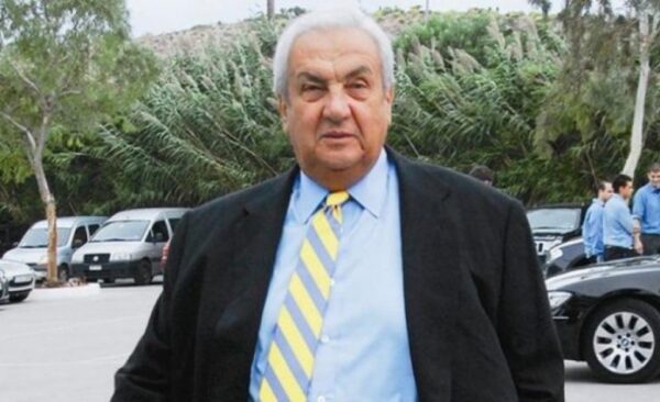 Πέθανε ο Δημήτρης Κοντομηνάς
