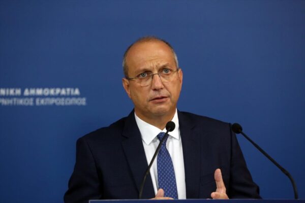 Οικονόμου: Έρχεται πρόγραμμα για την ψηφιακή ενδυνάμωση των άνω των 65