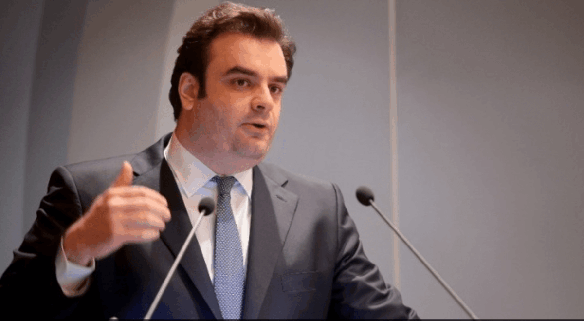 Ποιά είναι η «ειδική αποστολή» για το Υπουργείο Παιδείας και τον νέο υπουργό