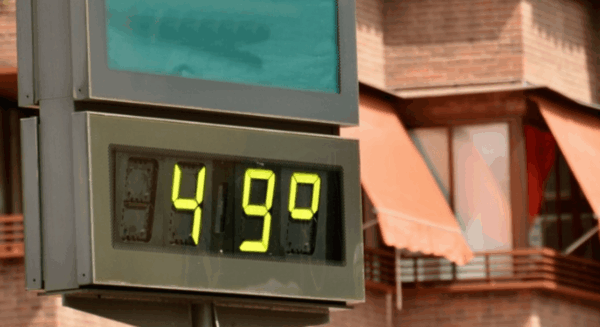 Πρωτοφανής ζέστη σε όλο τον κόσμο: Ποιες χώρες κατέγραψαν ρεκόρ έως και 52 βαθμούς Κελσίου