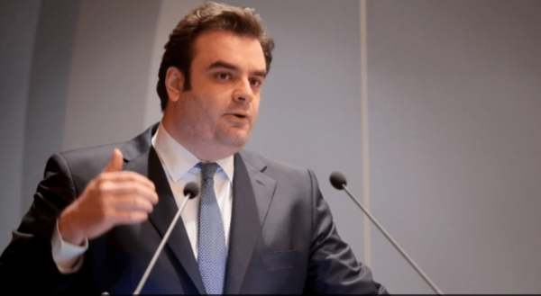 Πιερρακάκης: Τι είπε για τη στήριξη στα ελληνικά πανεπιστήμια και τα μεταπτυχιακά