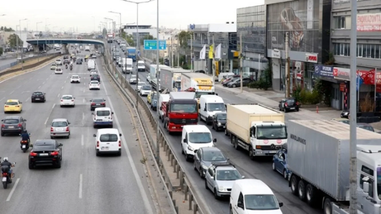 ΑΑΔΕ: Έρχονται πρόστιμα για οχήματα ανασφάλιστα, με απλήρωτα τέλη και ΚΤΕΟ