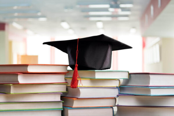 ΠΑΣΟΚ για Νόμο Πιερρακάκη: Κολλεγιοποίηση αντί για μεταρρύθμιση στην ανώτατη εκπαίδευση