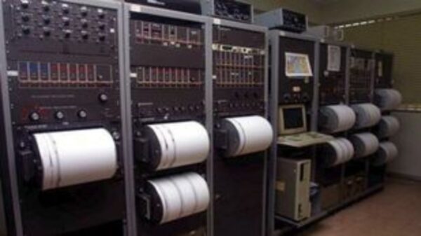 Δίχως τέλος οι σεισμοί στις Κυκλάδες – Κλειστά σχολεία σε Σαντορίνη, Ίο, Ανάφη και Αμοργό