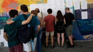 Βαθμολογίες Πανελληνίων 2025: Δείτε τα αποτελέσματα και τα Στατιστικά