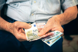 Ποιό είναι το «άγνωστο» επίδομα που μπορούν να λάβουν συνταξιούχοι