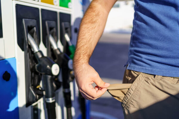 Fuel Pass 2026: Μέχρι πότε μπορείτε να κάνετε αιτήσεις – Τι πρέπει να προσέξετε