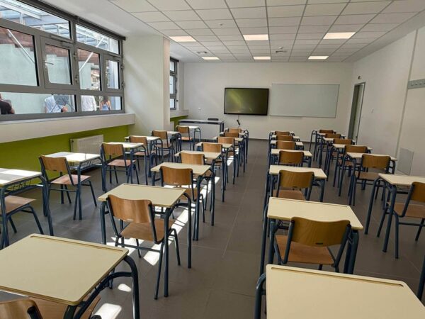 Σχολεία στον «αέρα» χωρίς εκπαιδευτικούς – Ποιά κενά μπαίνουν στο επίκεντρο