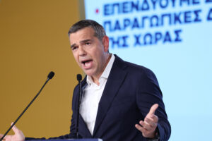 Τσίπρας: Αυξήσεις στους μισθούς εκπαιδευτικών, 30.000 διορισμοί και κατάργηση Πανελλαδικών – Αυτό είναι το σχέδιο για την Παιδεία