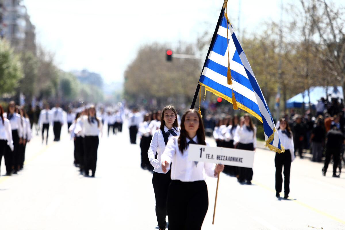 28η Οκτωβρίου: Πώς θα γίνουν οι παρελάσεις σε Αθήνα και Θεσσαλονίκη – Αναλυτικά το πρόγραμμα