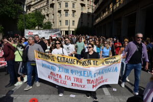 Λαλιώτου: Ευθύνη της κυβέρνησης η ασφάλεια των παιδιών μας που είναι στον δρόμο
