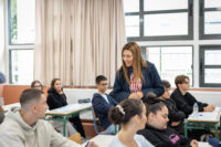 Ζαχαράκη από τα Δημόσια Ωνάσεια Σχολεία Κολωνού: «Ένα δημόσιο σχολείο που ανεβάζει τον πήχη και ανοίγει δρόμους για κάθε παιδί»
